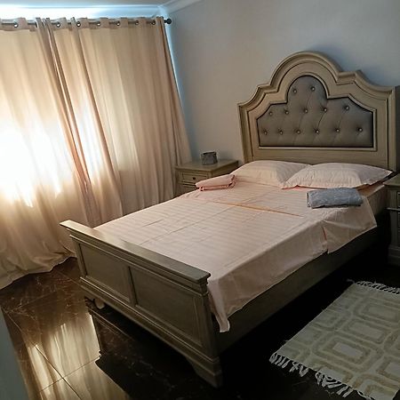 Residence Manu Targu Neamt Ngoại thất bức ảnh