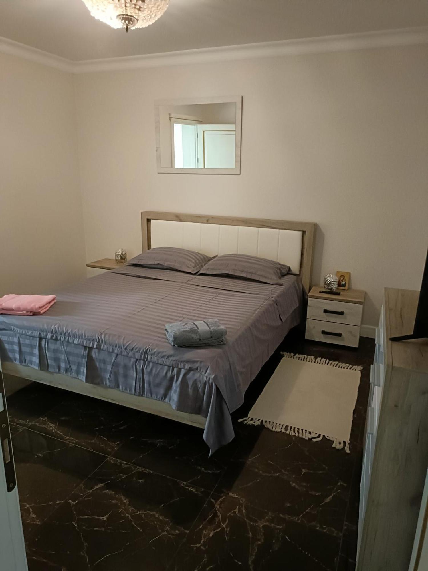 Residence Manu Targu Neamt Ngoại thất bức ảnh